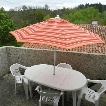 Semesterbostad Joli Petit T2 Calme Au Bord De Leau