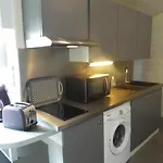 Joli Petit T2 Calme Au Bord De Leau بيت للعطل *