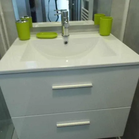 Joli Petit T2 Calme Au Bord De Leau * Vieille-Brioude