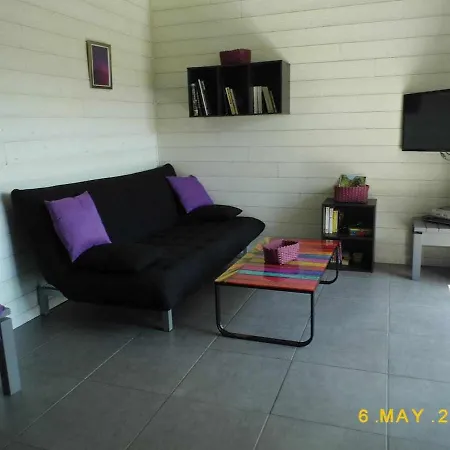 Joli Petit T2 Calme Au Bord De Leau