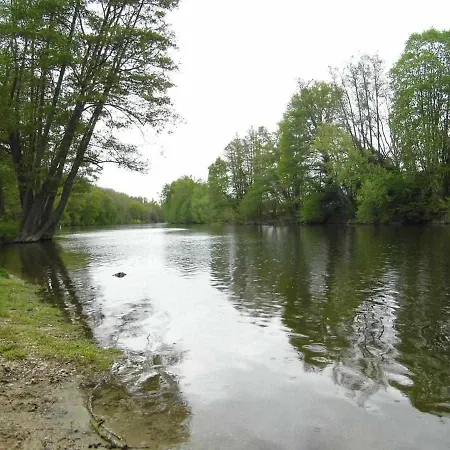 Joli Petit T2 Calme Au Bord De Leau